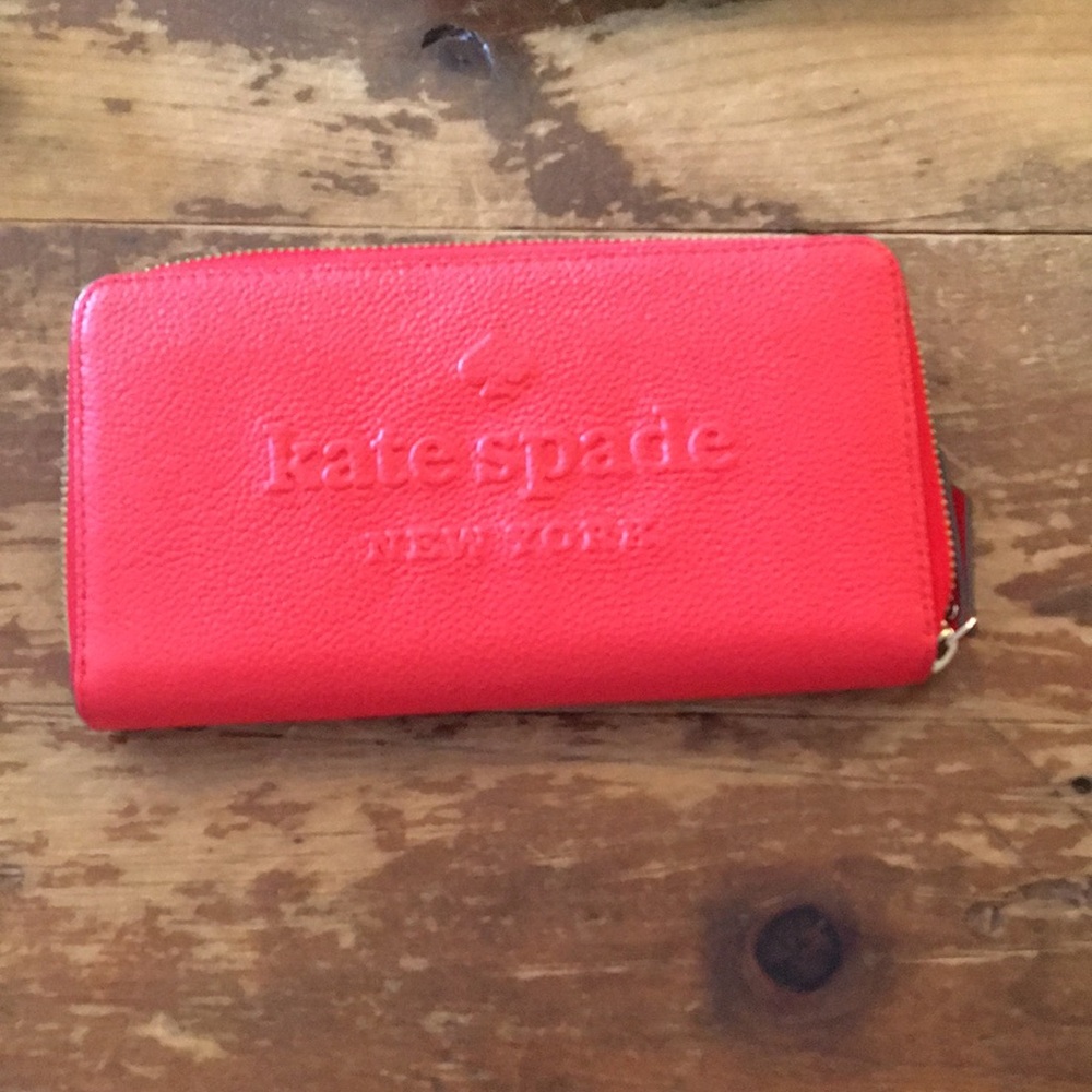 Red Kate spade wallet